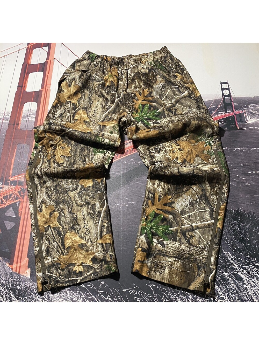 Realtree Edge Camo Pants Mens Size L Elastic Scent Control Adjustable Zipper Leg